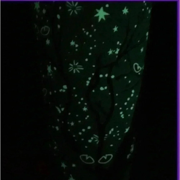 Starbucks Halloween 2022 Glow In The Dark Purple Eyes Hocus Pocus Cup tumbler - Picture 3 of 5